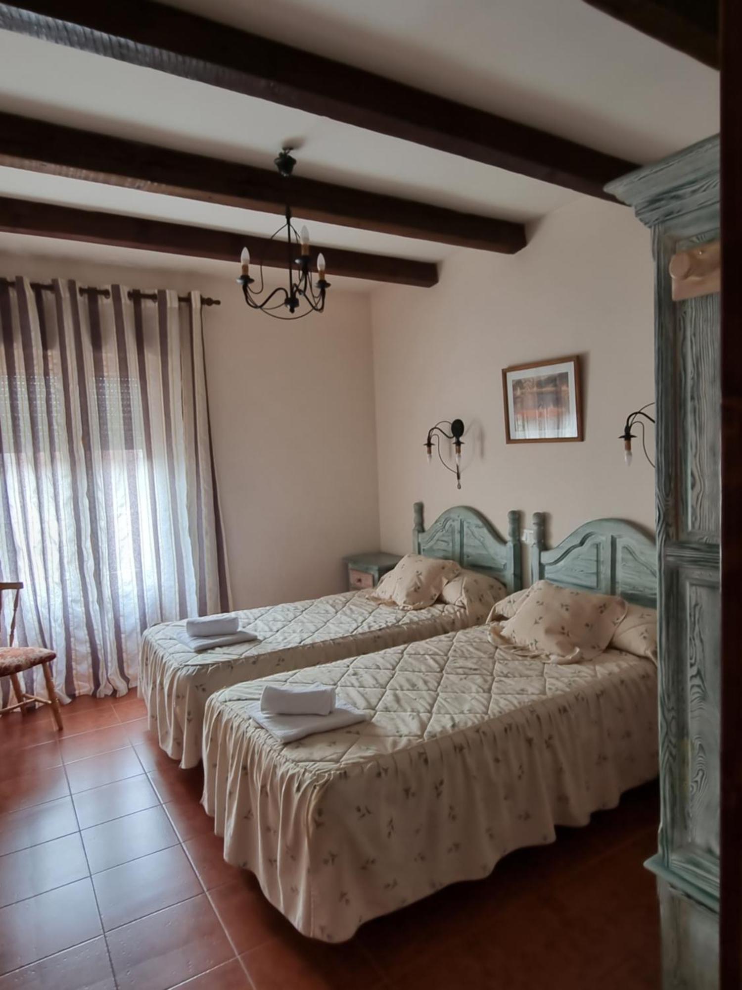 Casas Rurales Tio Claudio I Y II El Barraco Bagian luar foto